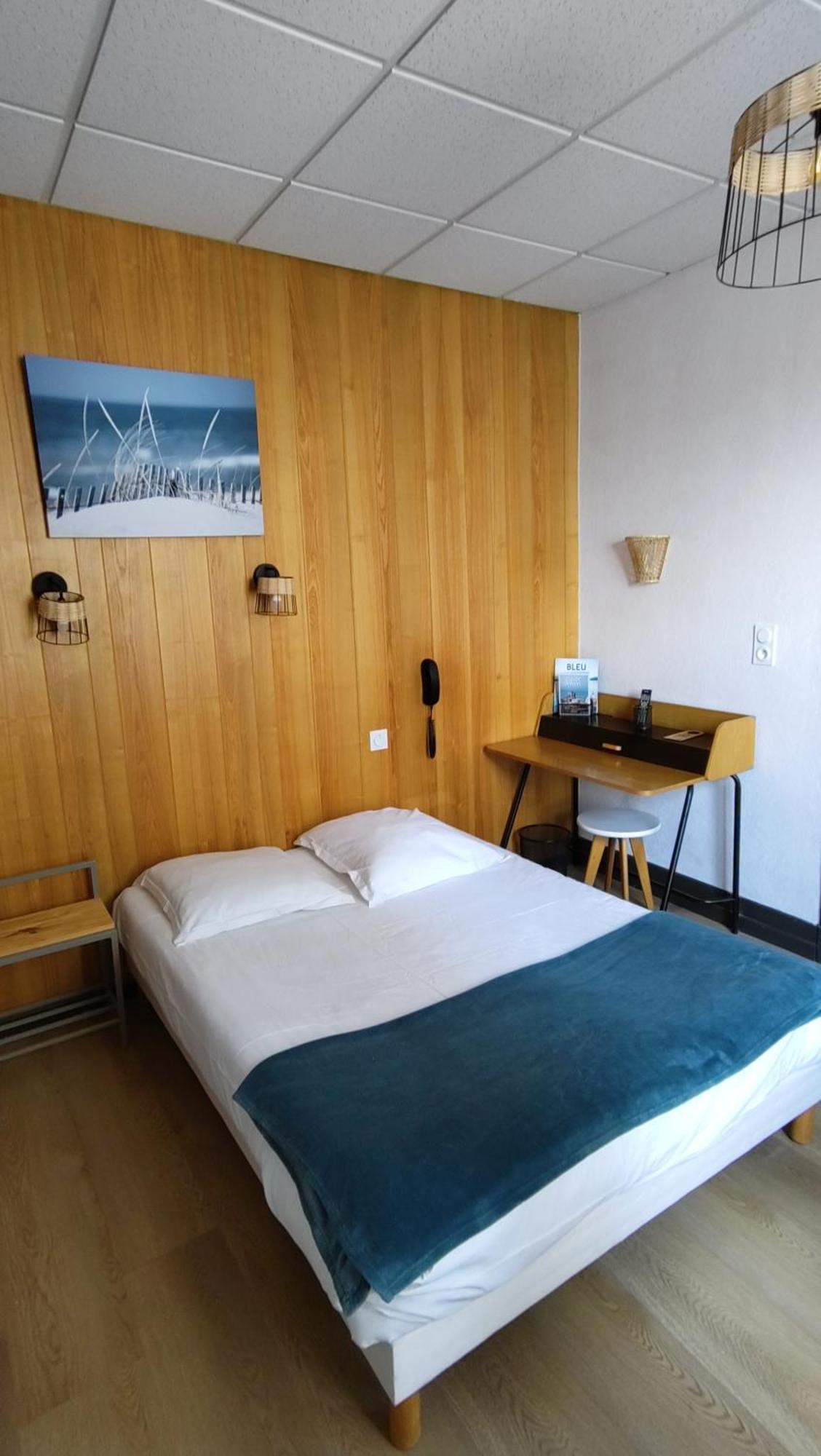 Hotel Le Colibri Aix-les-Bains Exteriör bild