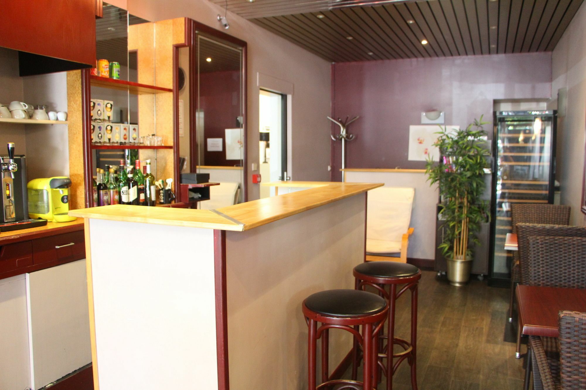 Hotel Le Colibri Aix-les-Bains Exteriör bild
