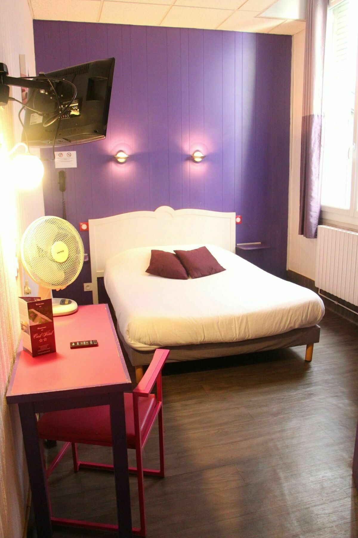 Hotel Le Colibri Aix-les-Bains Exteriör bild